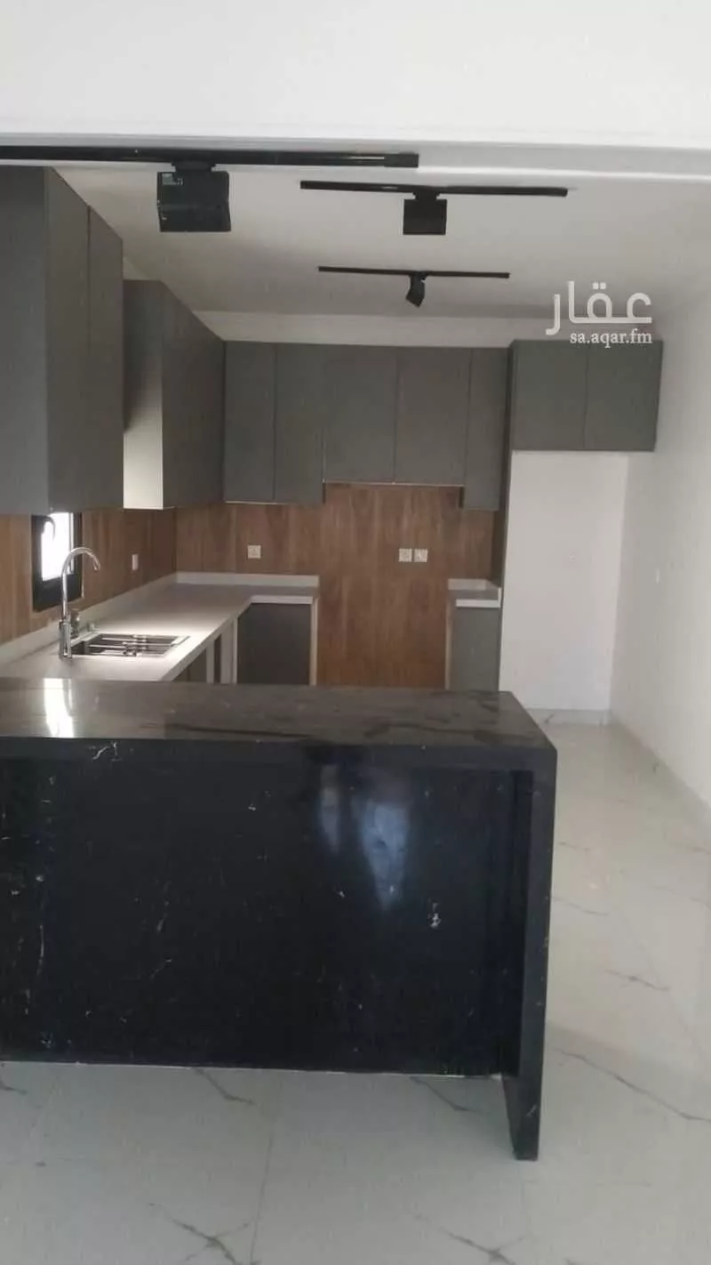 3 bedroom apartment in Al Yasmin 8