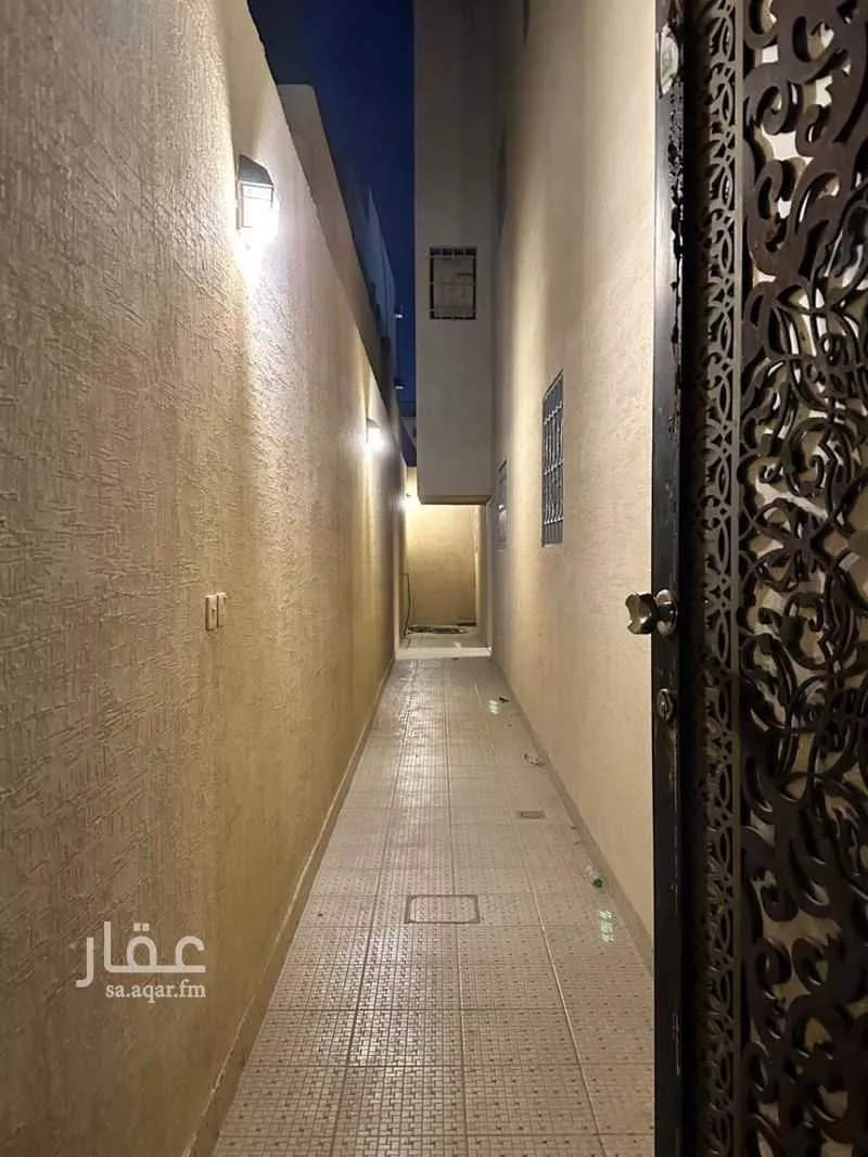 4 bedroom floor in Badr 2