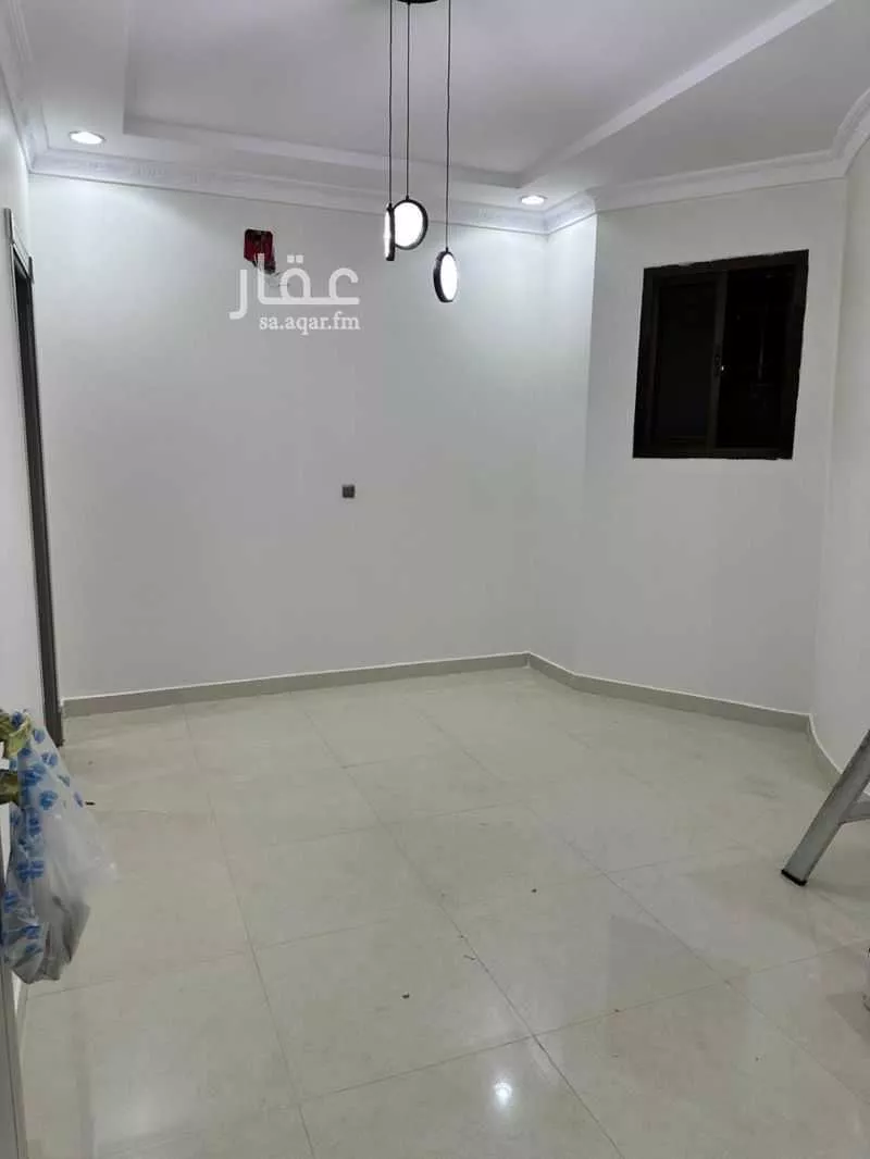 4 bedroom floor in Badr 9