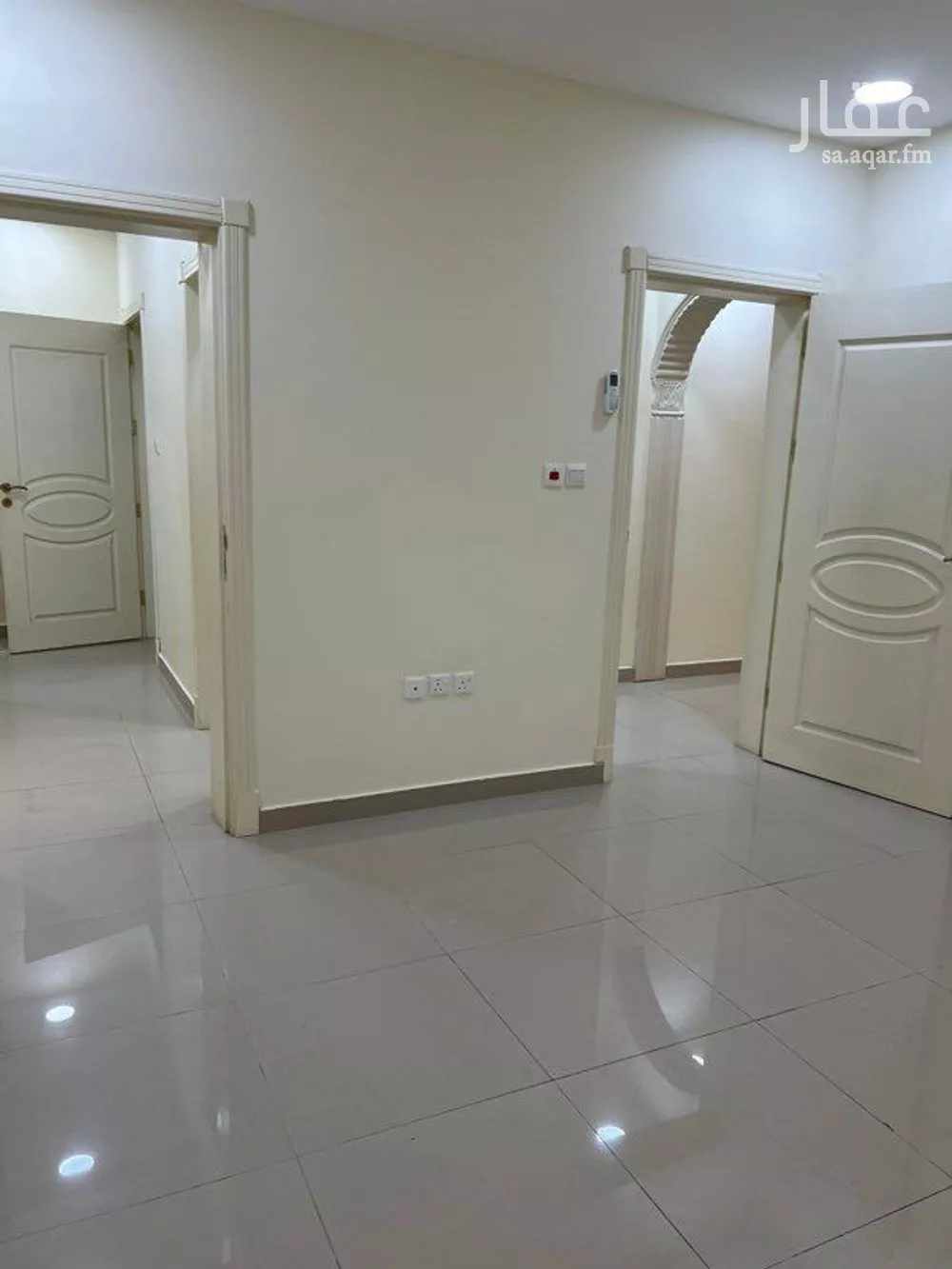 شقة 3 غرف في الحمرا 3