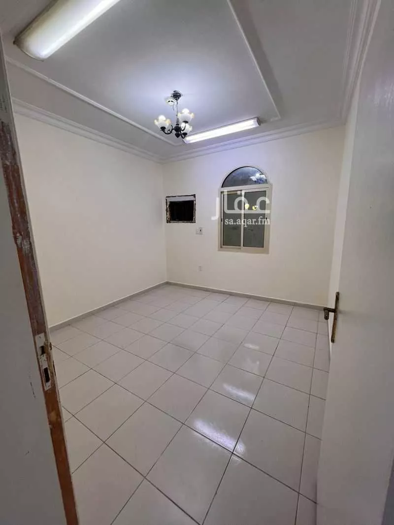 شقة 2 غرف في الخبر الجنوبية 4