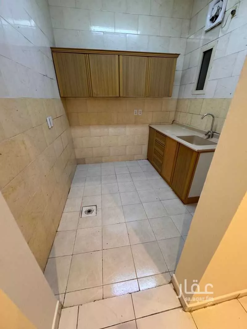 2 bedroom apartment in South Al Khobar 3