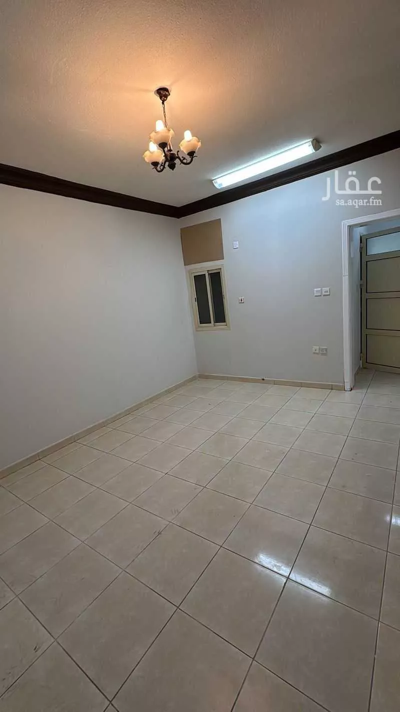 2 bedroom apartment in South Al Khobar 4