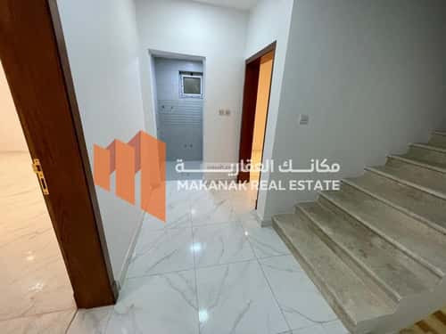 3 bedroom villa in Dahiat King Fahd 4