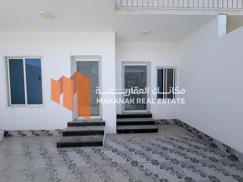 فيلا 3 غرف في ضاحية الملك فهد 5
