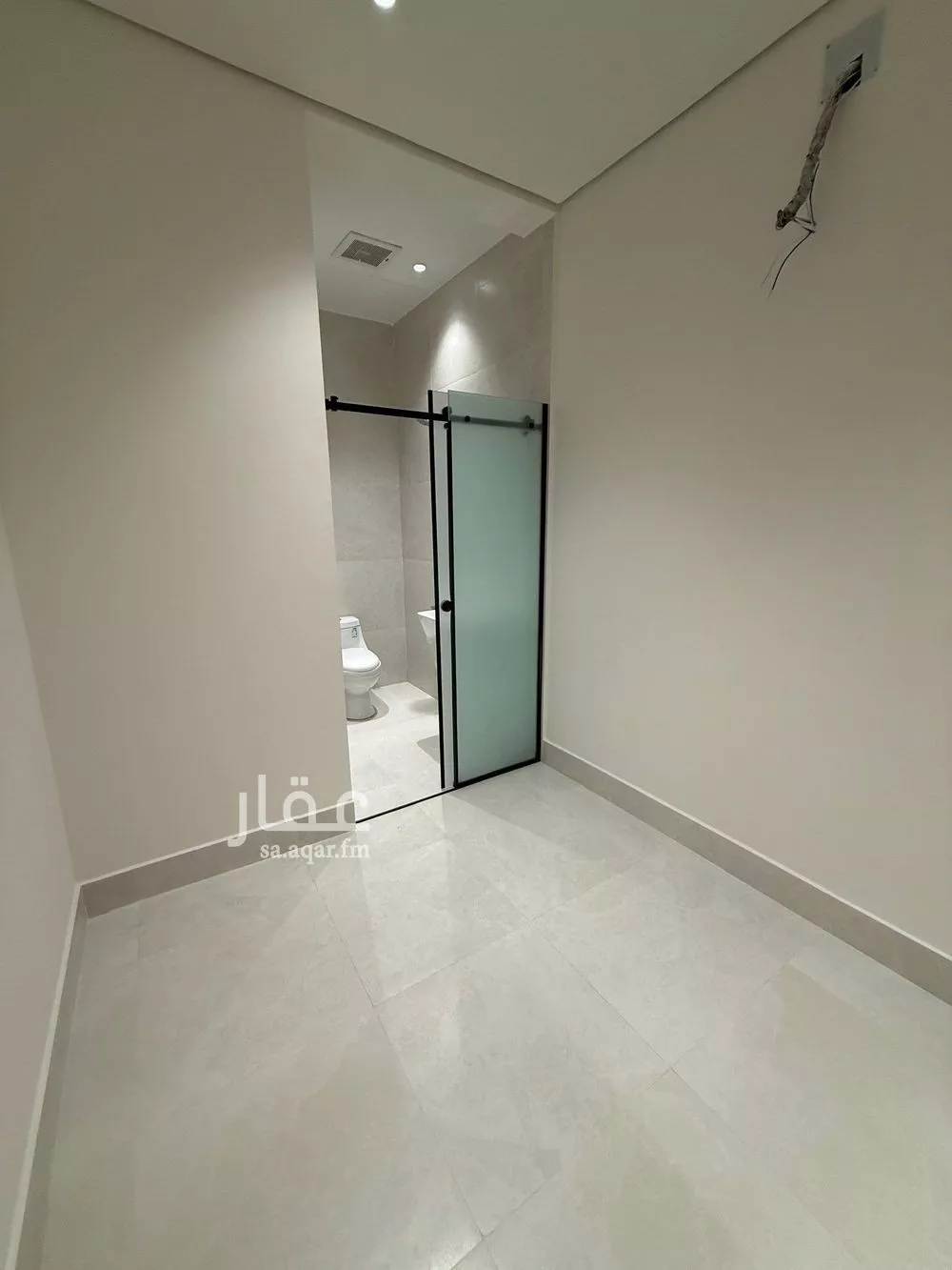 4 bedroom apartment in Al Yarmouk 7