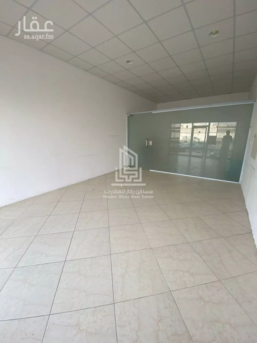 900 sqm shop in Al Fayha 2
