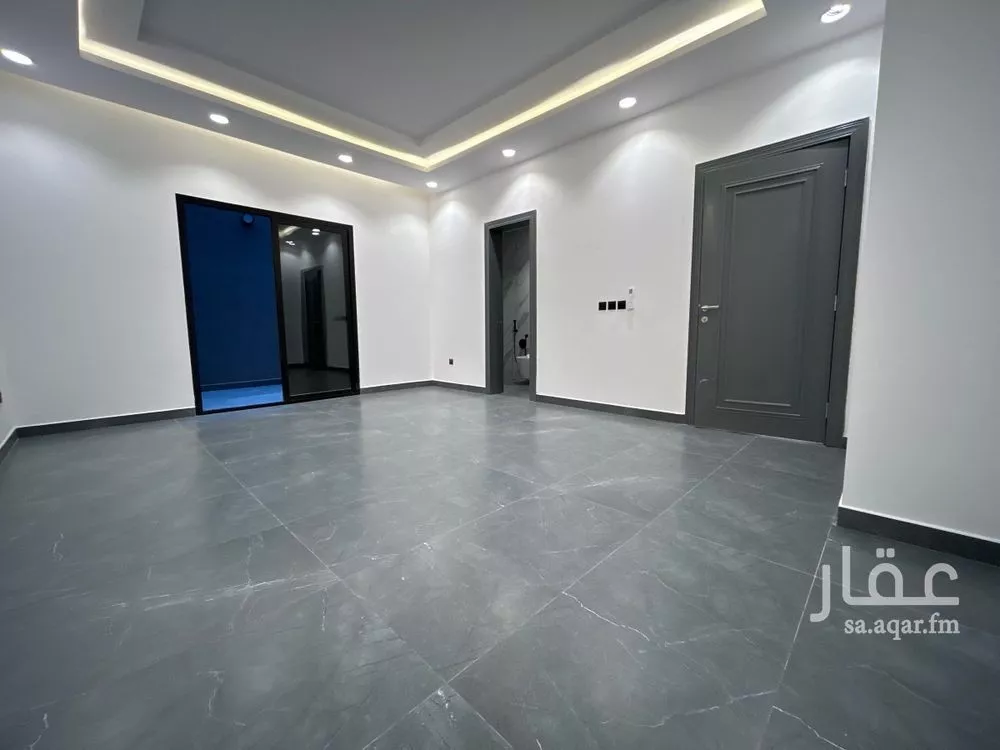 3 bedroom floor in Al Aridh 8