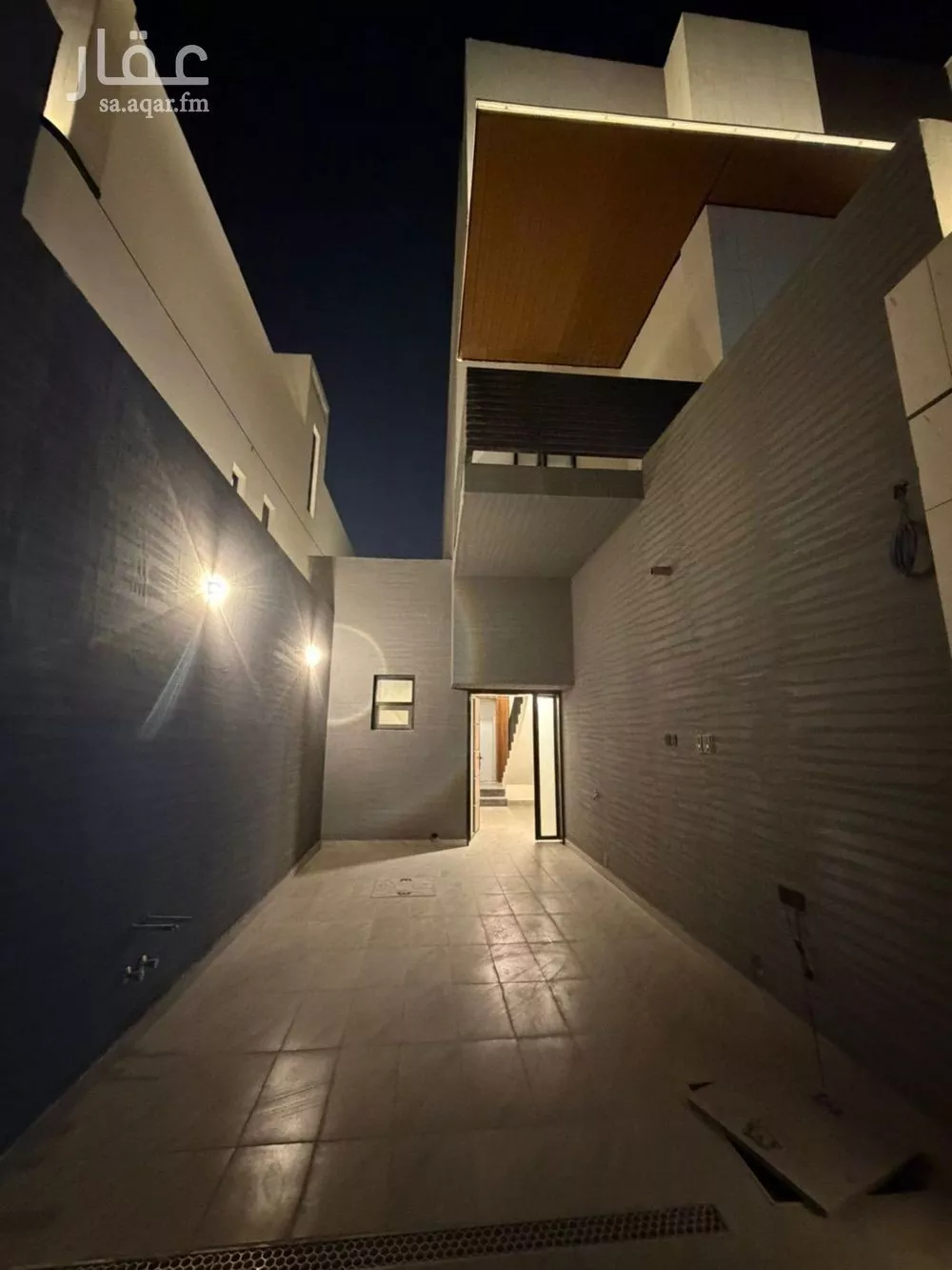 3 bedroom floor in Al Rimal 18