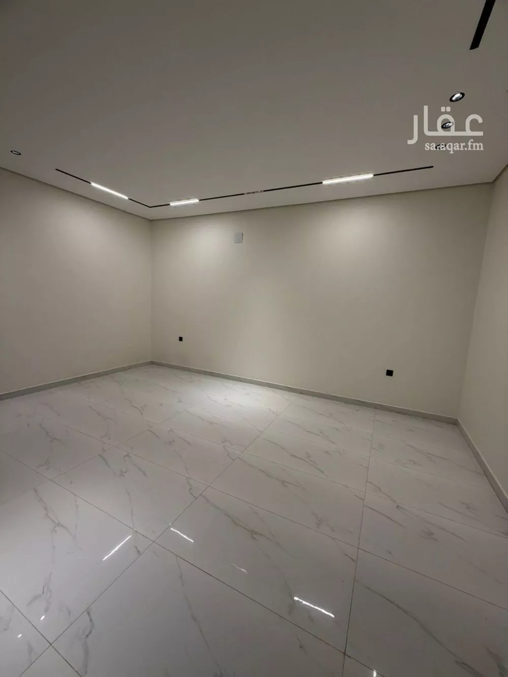3 bedroom floor in Al Rimal 10