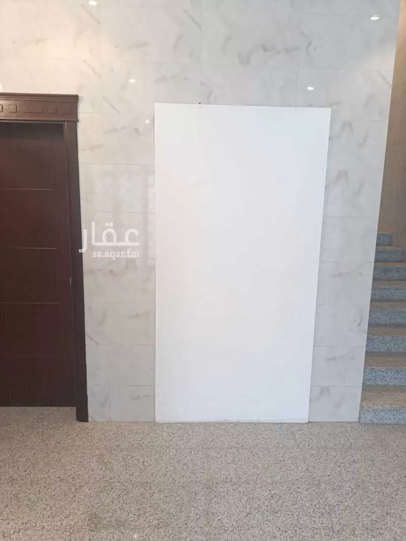 عقار 26 غرف في الفلاح، جدة 10