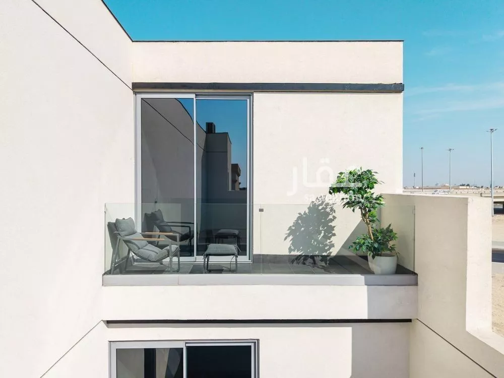 4 bedroom villa in Al Nuzhah, Eastern Province 13