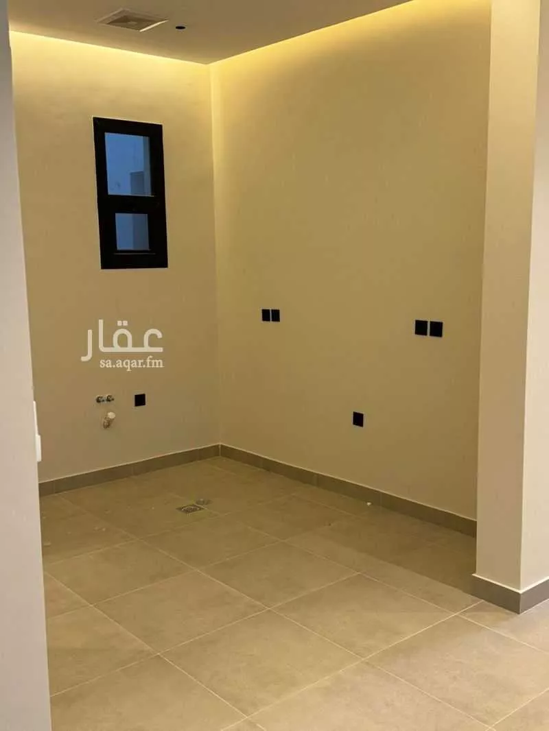 4 bedroom apartment in Al Malqa 17