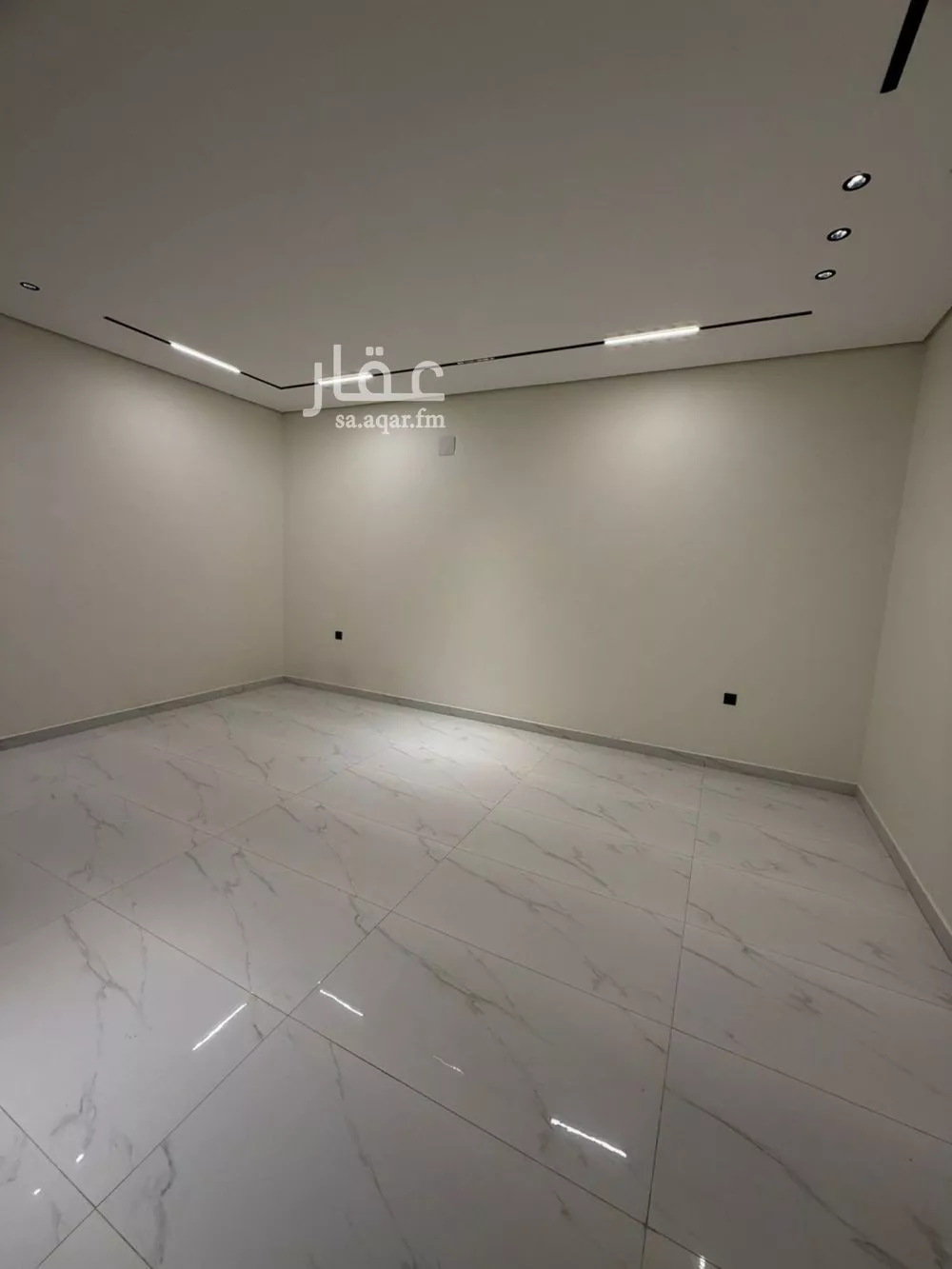 3 bedroom floor in Al Rimal 10