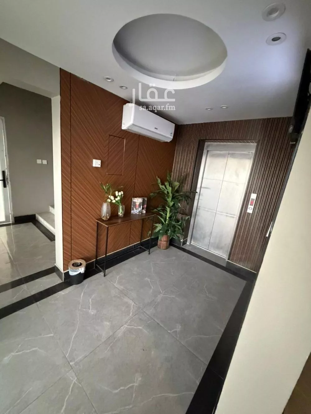 شقة 4 غرف في الحمرا 2