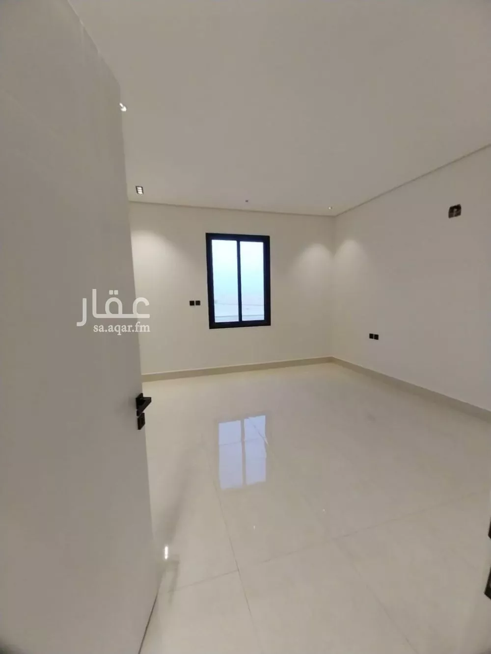 6 bedroom floor in Ash Sharq 18