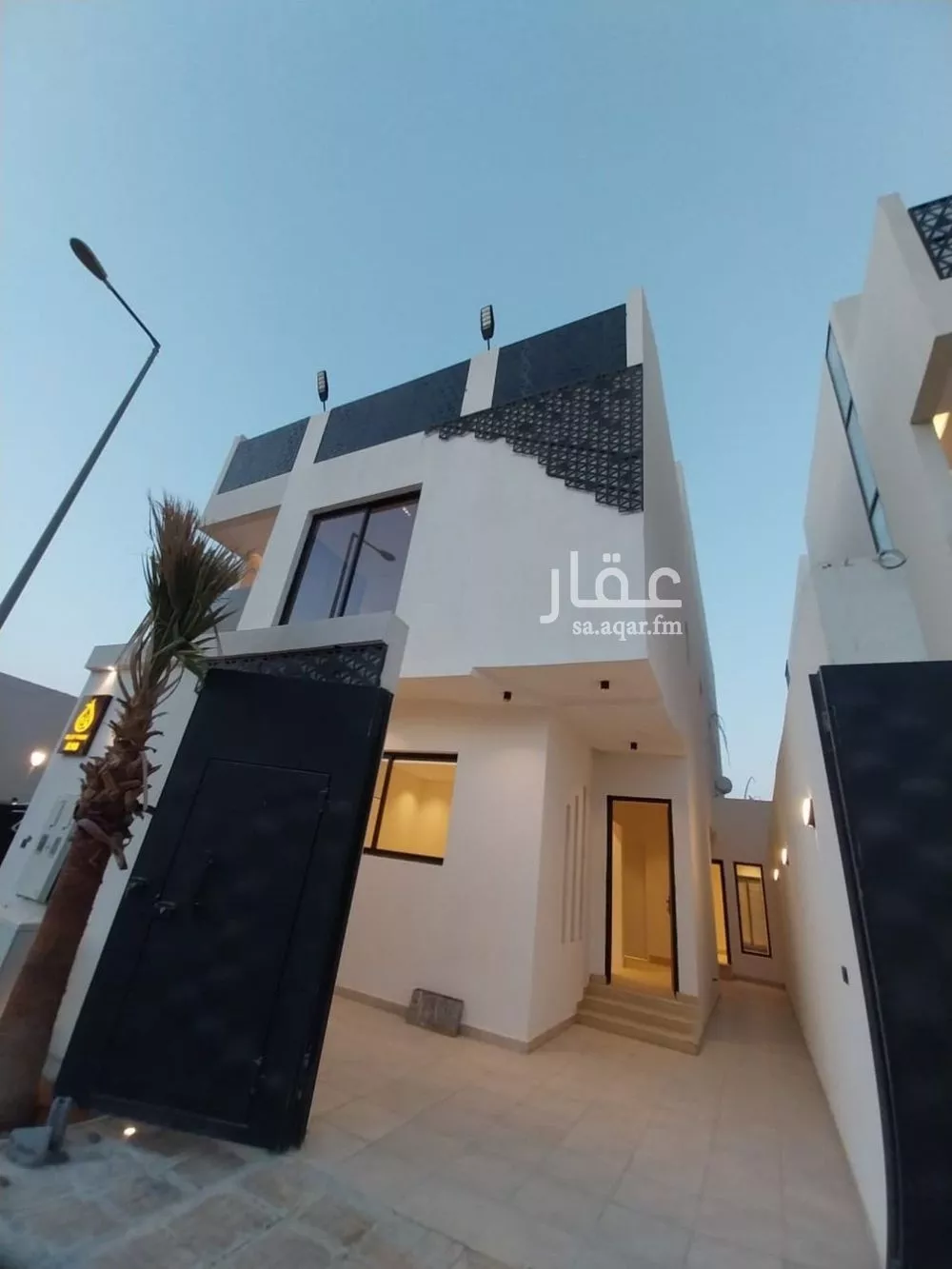 6 bedroom floor in Ash Sharq 9