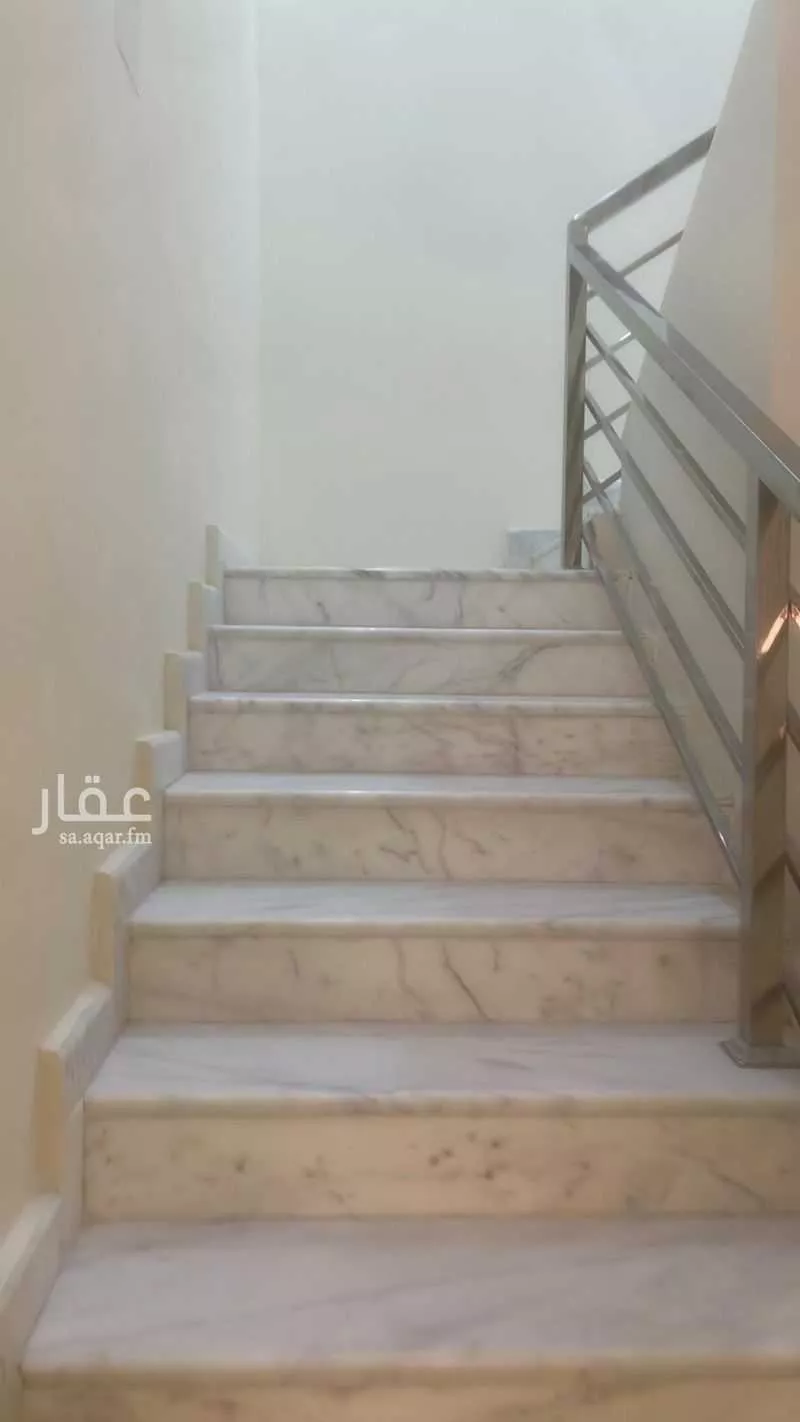 دور 2 غرف في عكاظ 5