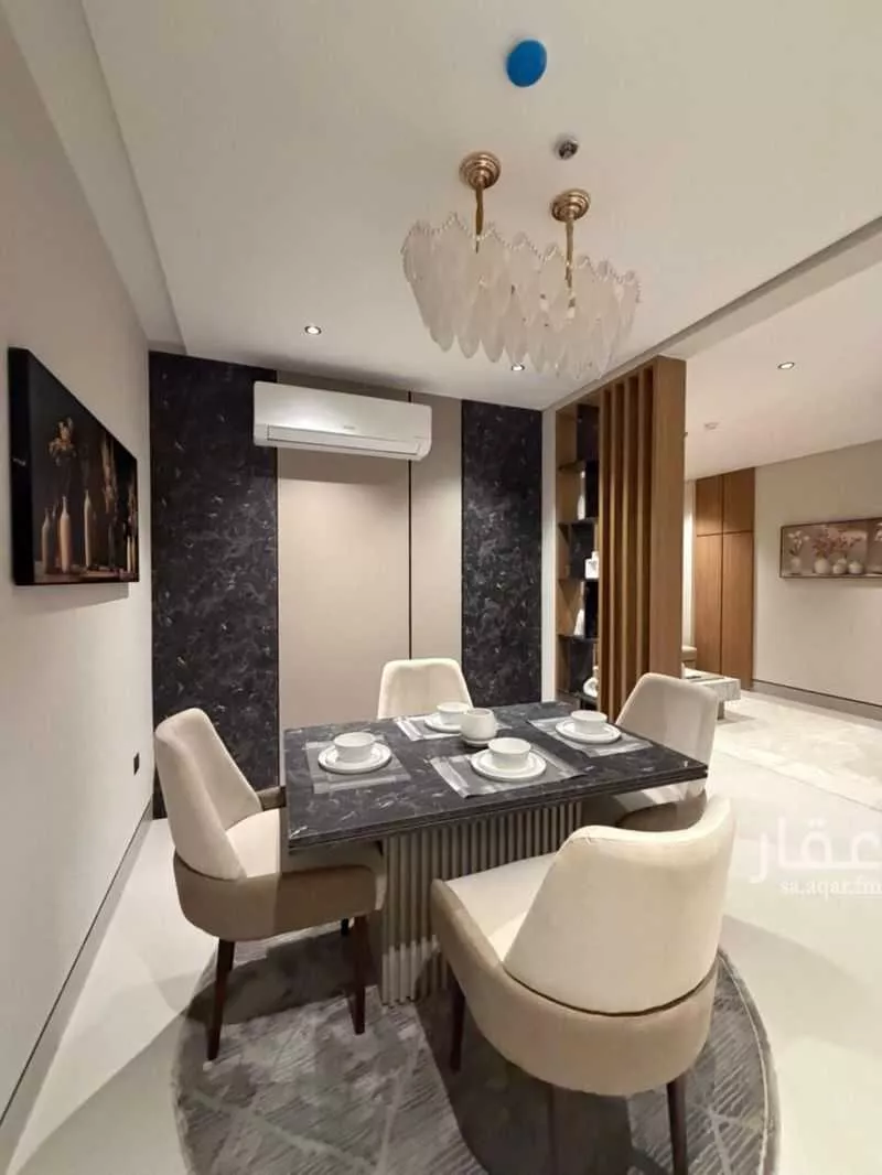 شقة 5 غرف في القصور 4