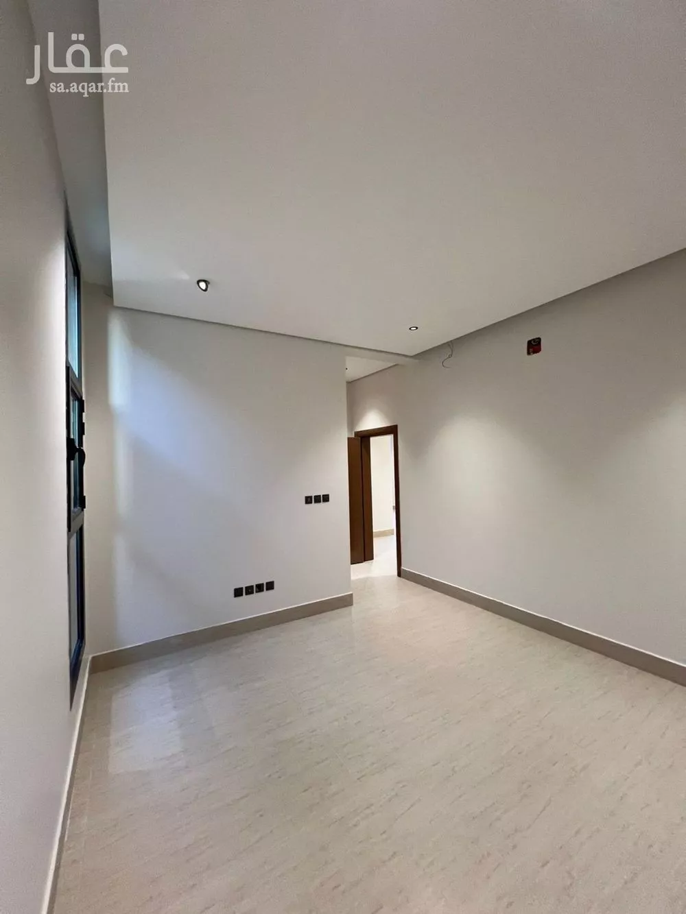 5 bedroom villa in Al Mahdiyyah 6