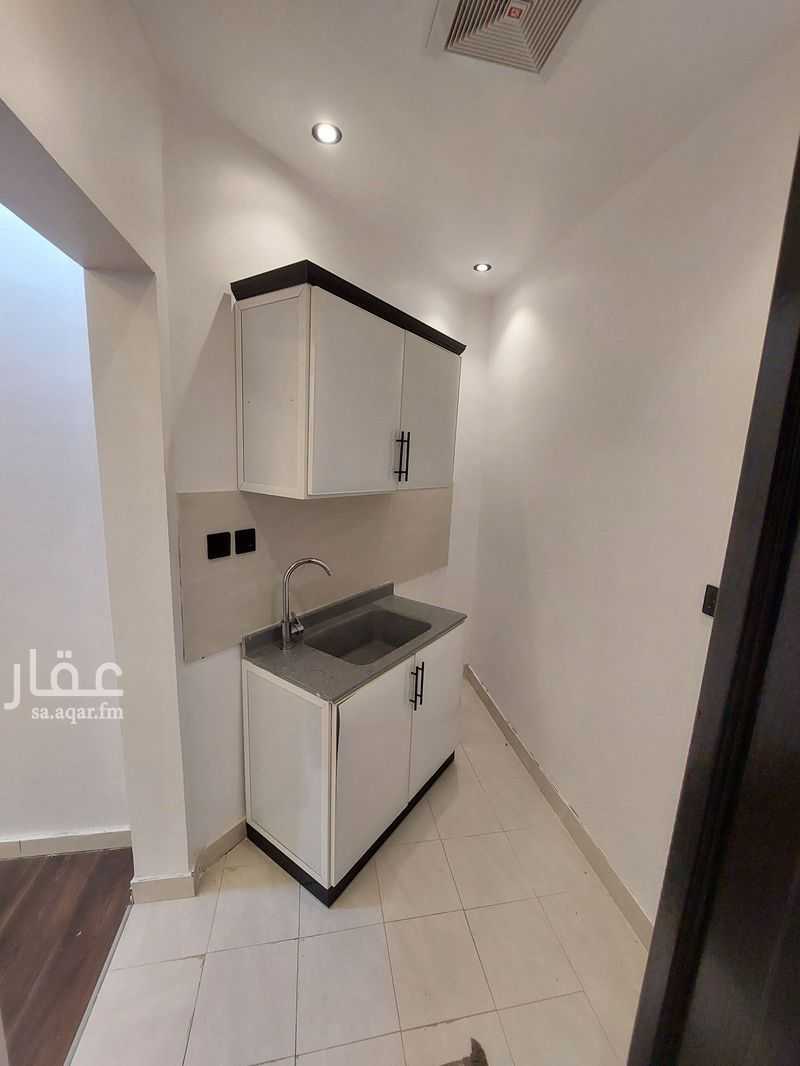 1 bedroom floor in Al Aqiq 11