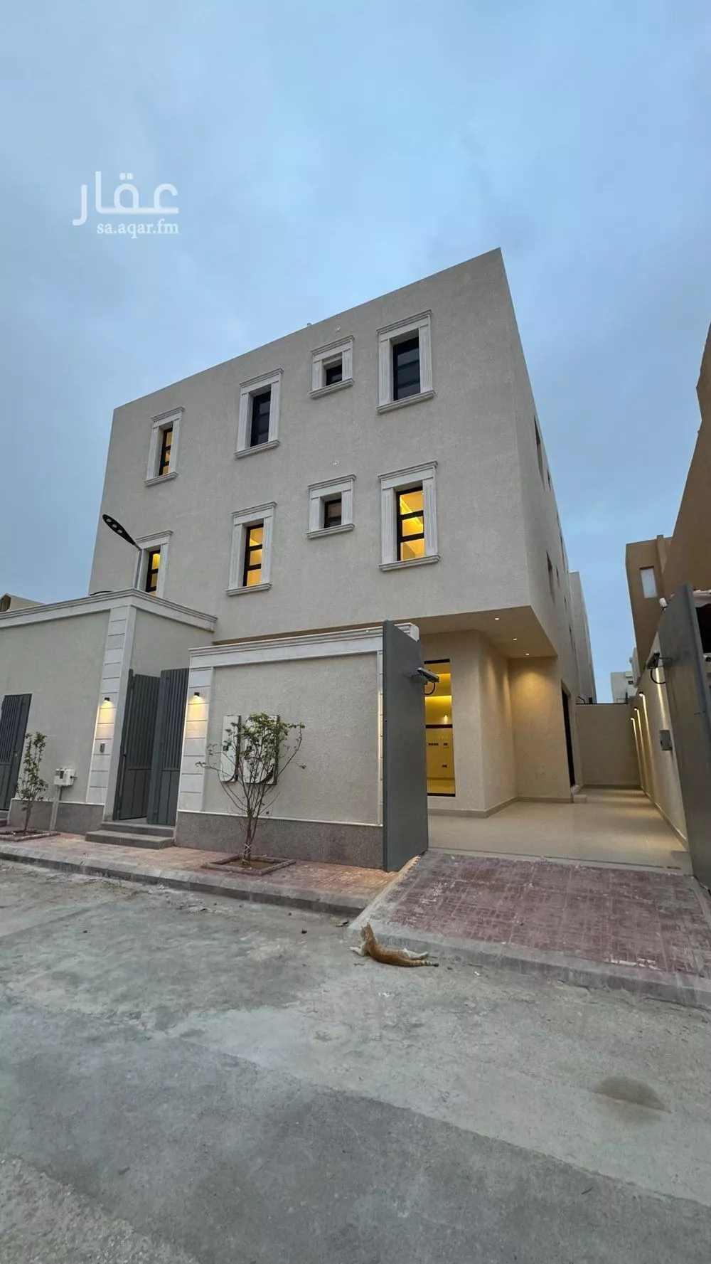5 bedroom floor in Al Aridh 8