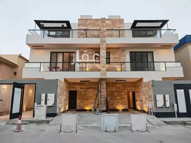 4 bedroom floor in Al Sahafah 8