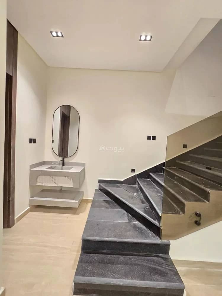 4 bedroom villa in As Suwaidi Al Gharabi, Riyadh 4