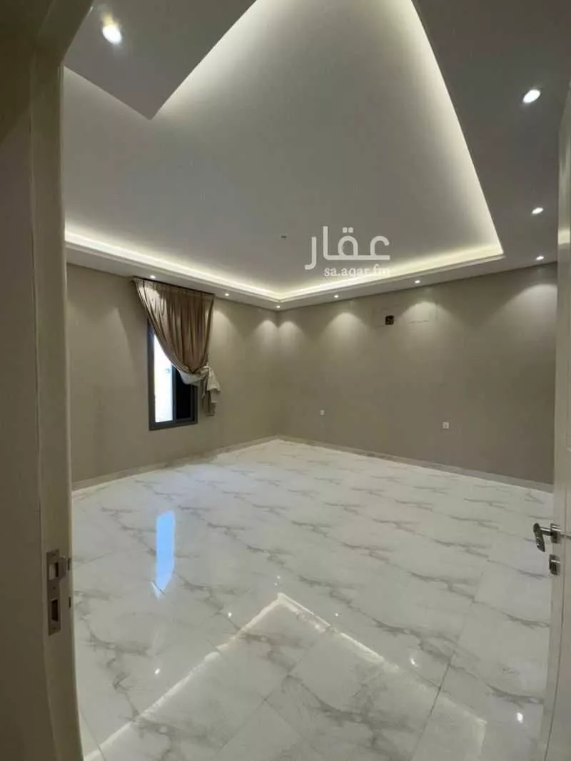 4 bedroom apartment in Okaz, Riyadh 4