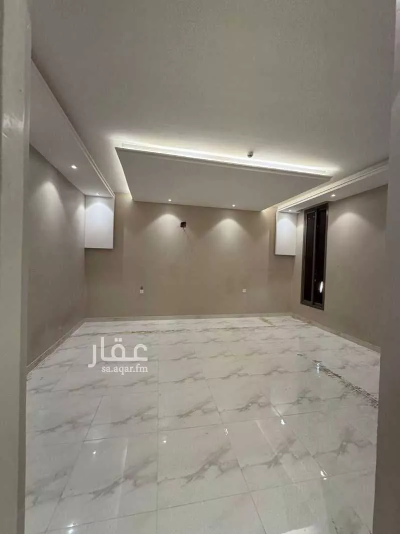 4 bedroom apartment in Okaz, Riyadh 6