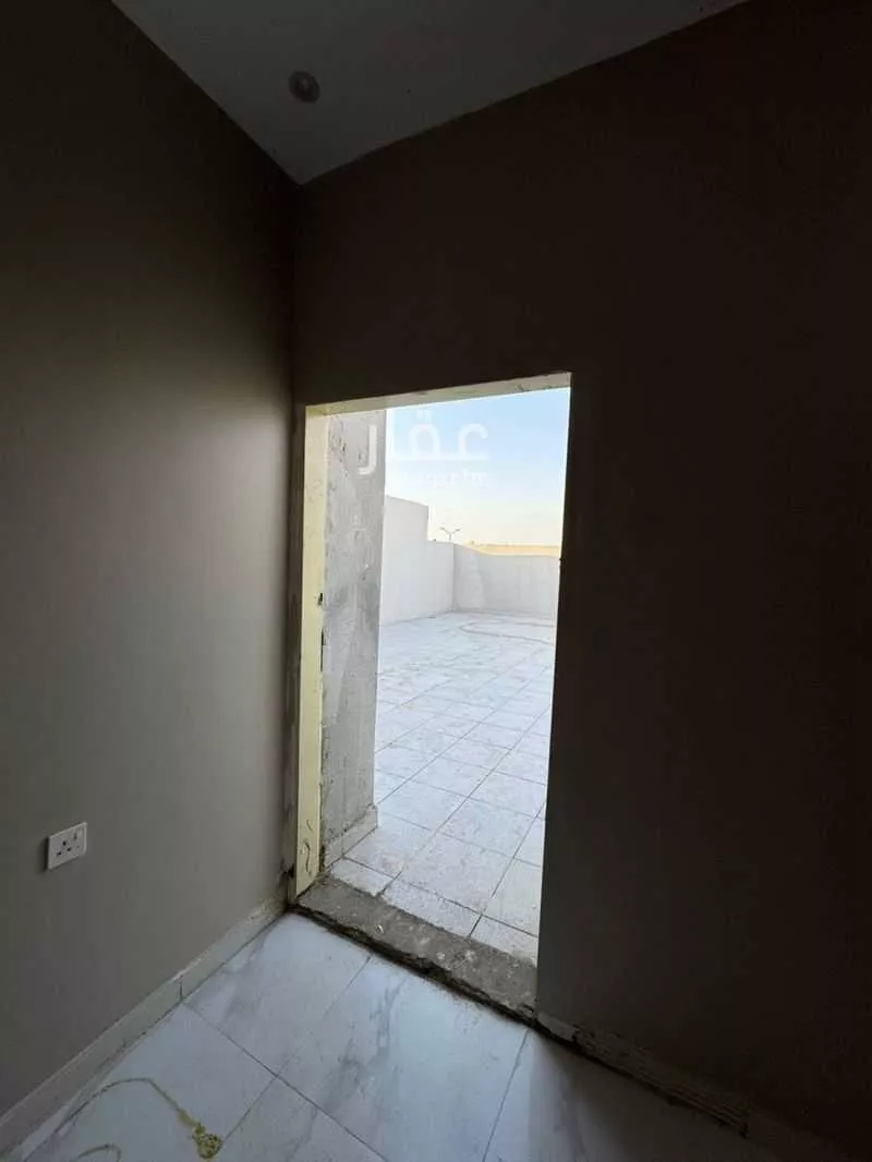 4 bedroom apartment in Okaz, Riyadh 9