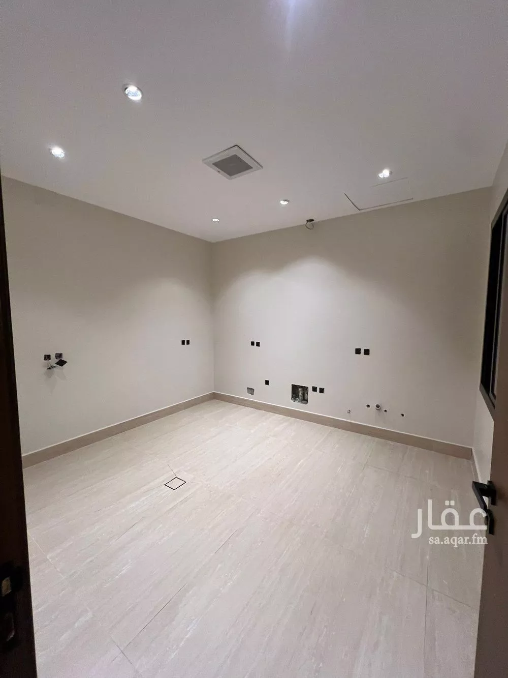 5 bedroom villa in Al Mahdiyyah 19