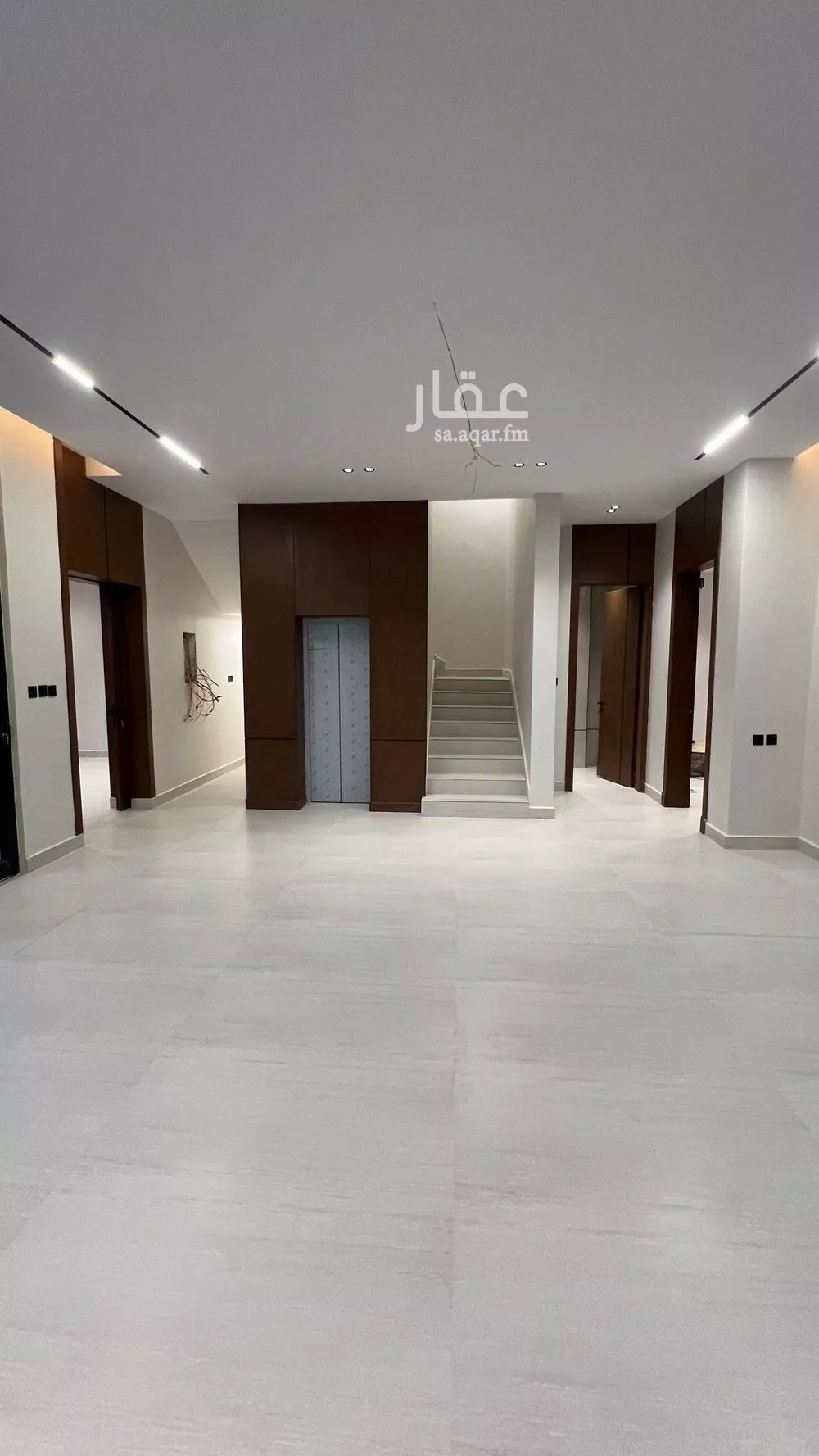 5 bedroom villa in Al Mahdiyyah 9