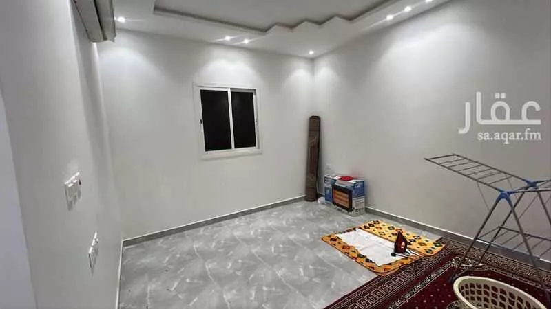 شقة 3 غرف في الرمال 10
