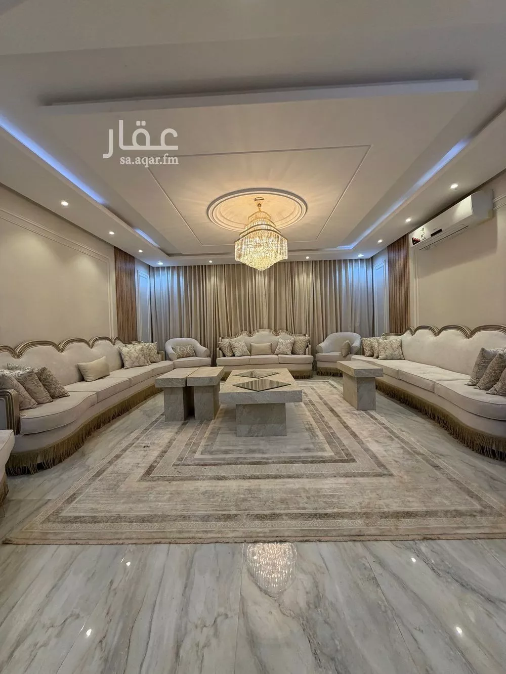فيلا 8 غرف في طويق 4