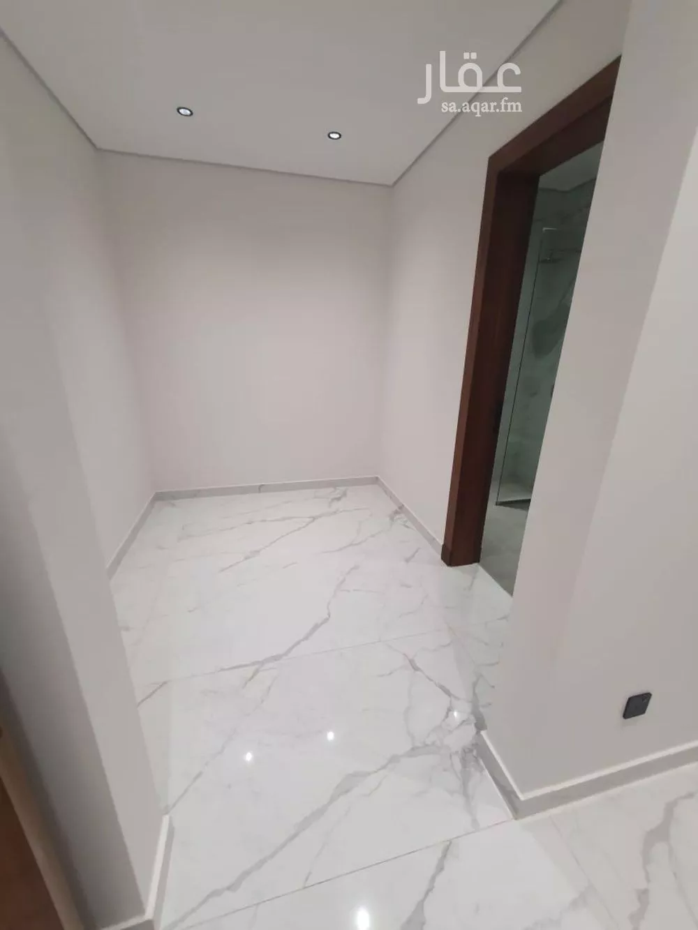 3 bedroom floor in Al Yasmin 11