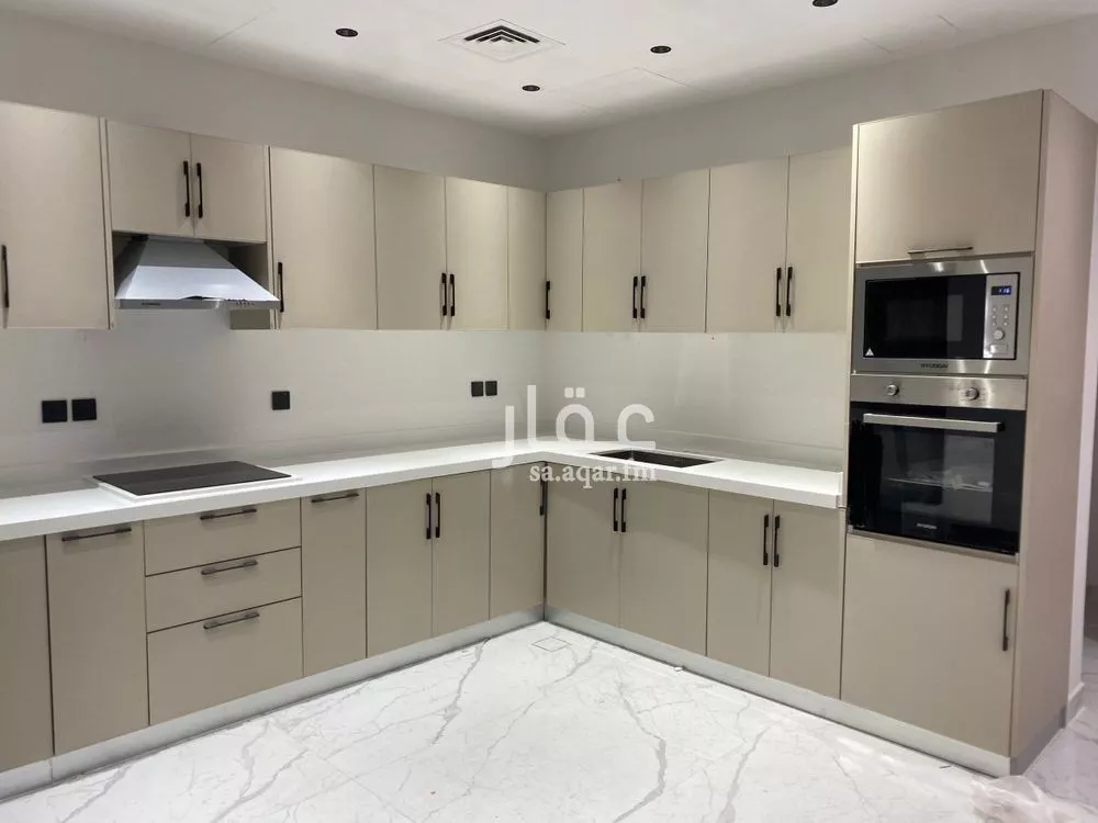 3 bedroom floor in Al Yasmin 13