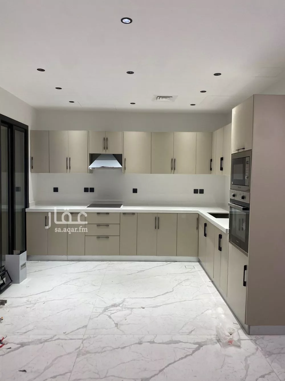 3 bedroom floor in Al Yasmin 14