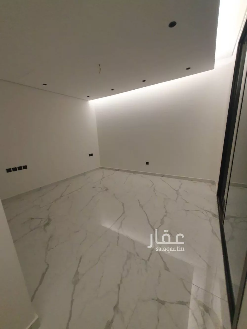 3 bedroom floor in Al Yasmin 7