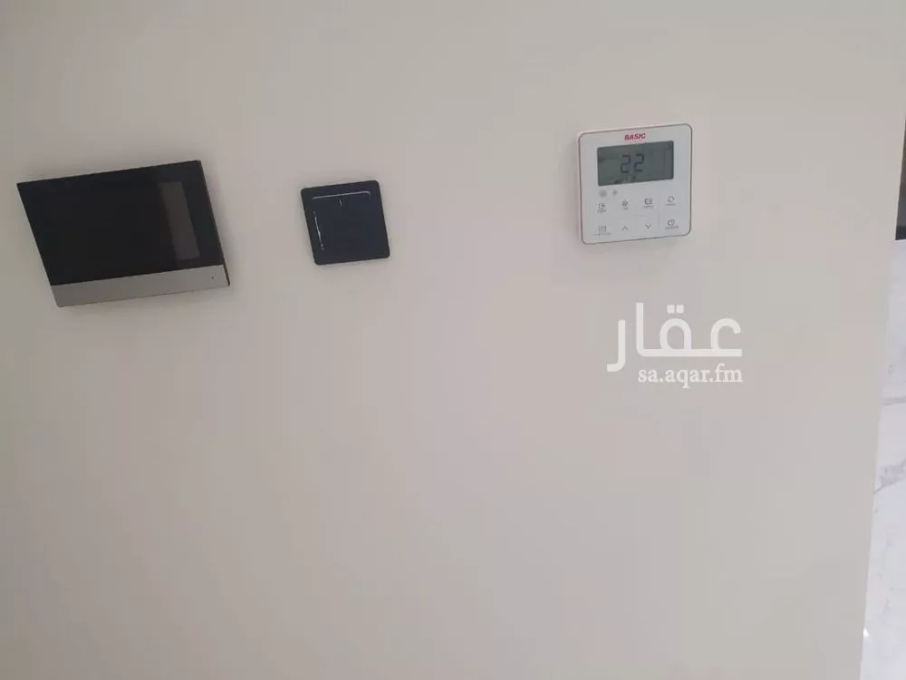 3 bedroom floor in Al Yasmin 8