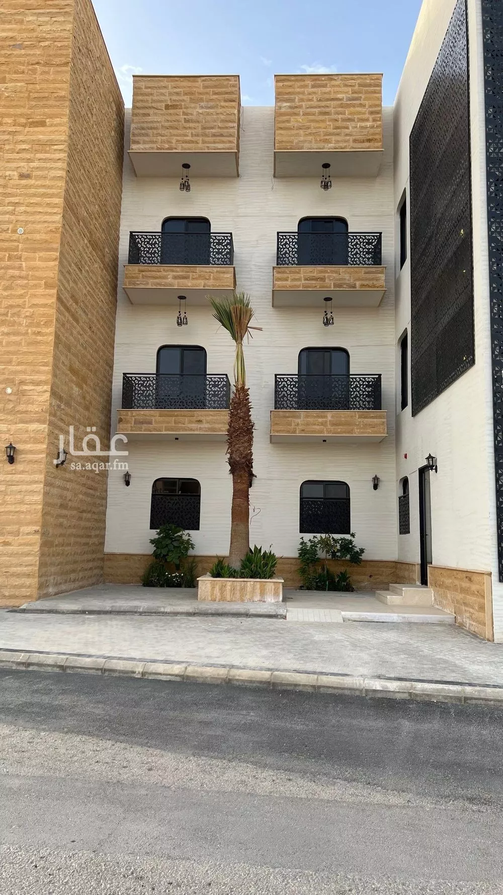 3 bedroom apartment in Al Mahdiyyah 4