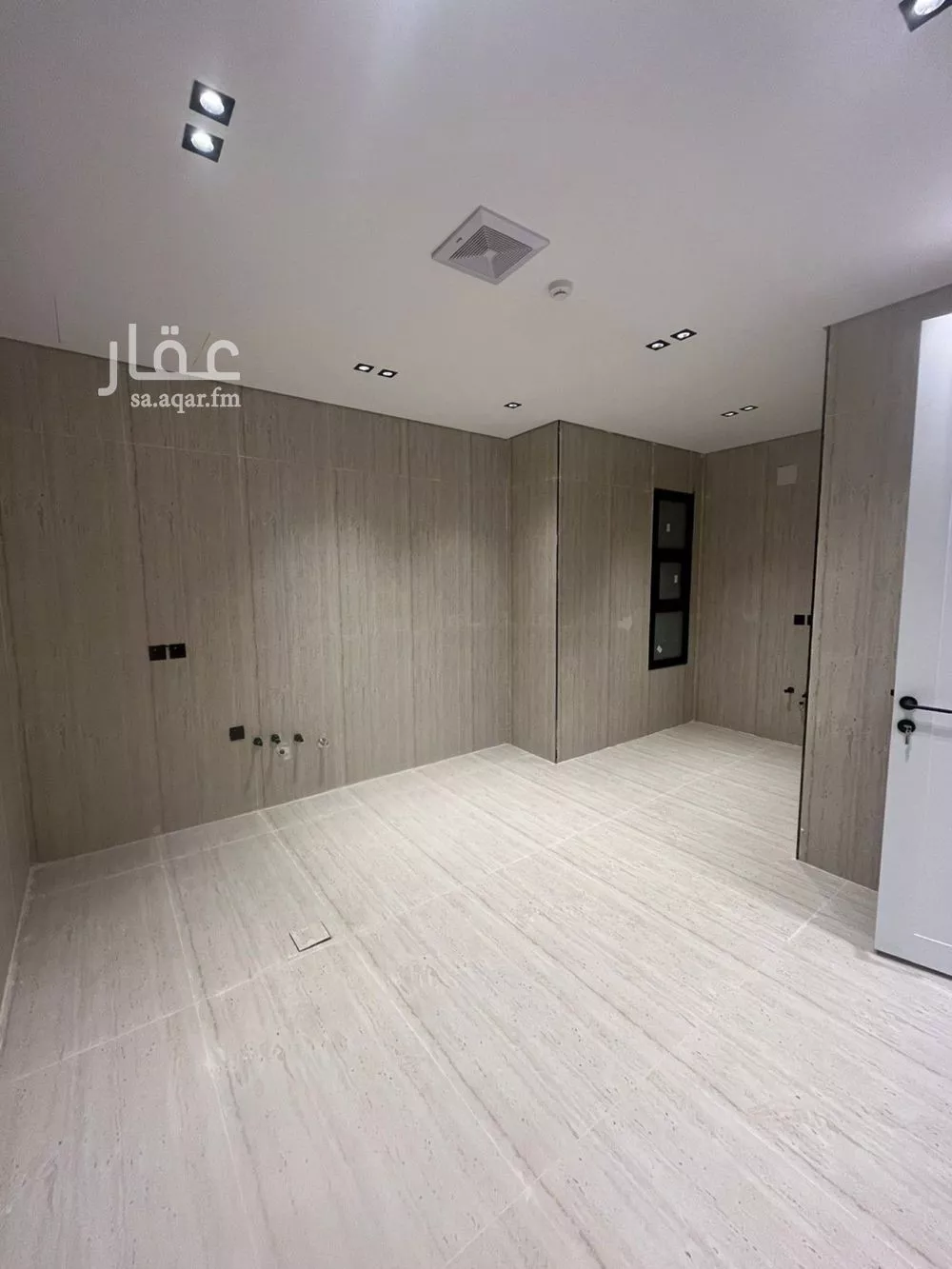 5 bedroom apartment in Okaz, Riyadh 8