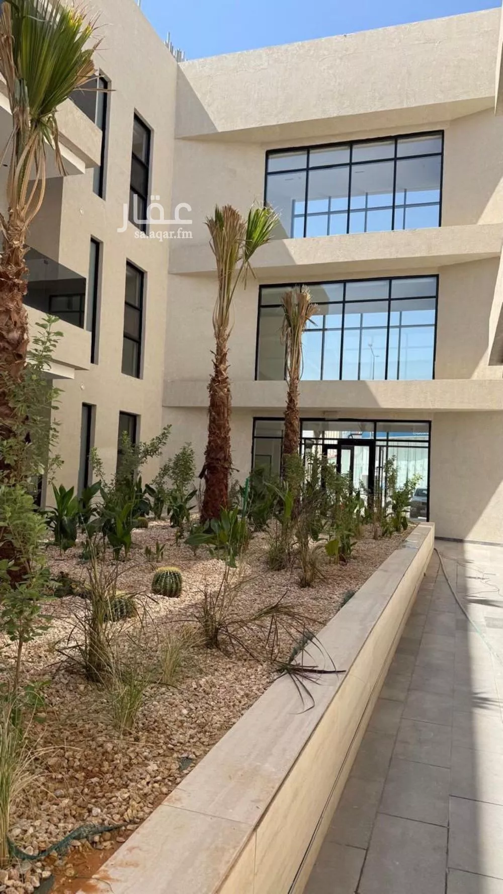 4 bedroom apartment in Al Rimal 15