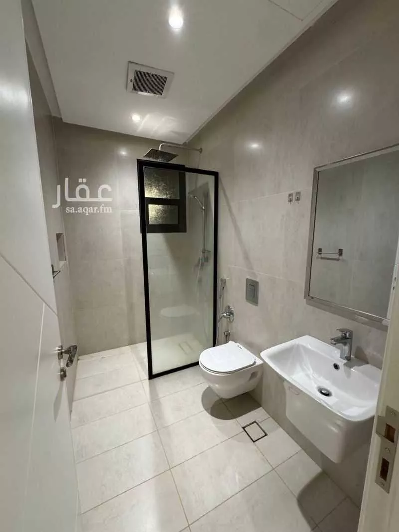 شقة 3 غرف في العارض 1