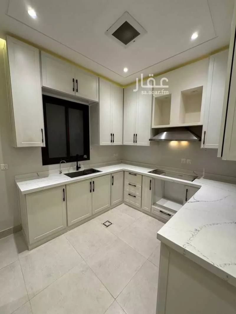 شقة 3 غرف في العارض 4