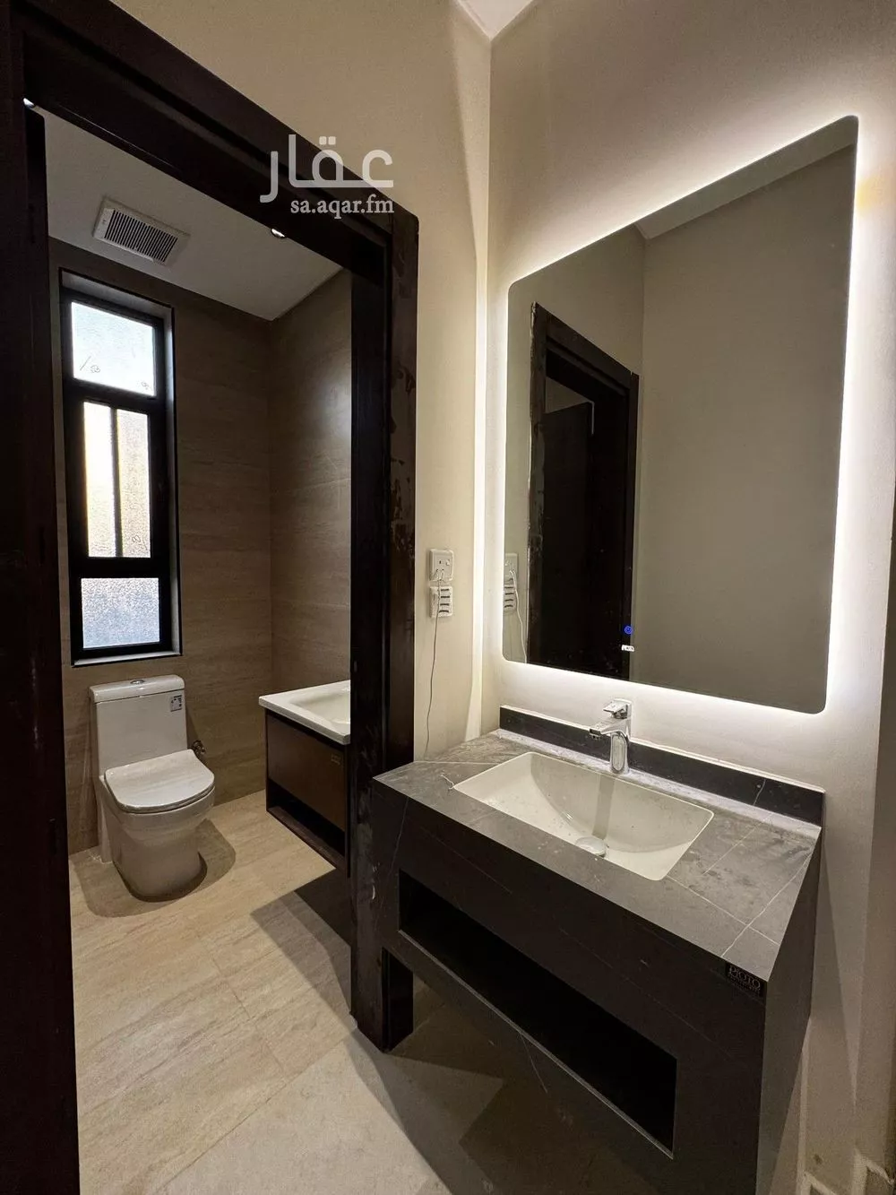 5 bedroom apartment in Al Safa 8