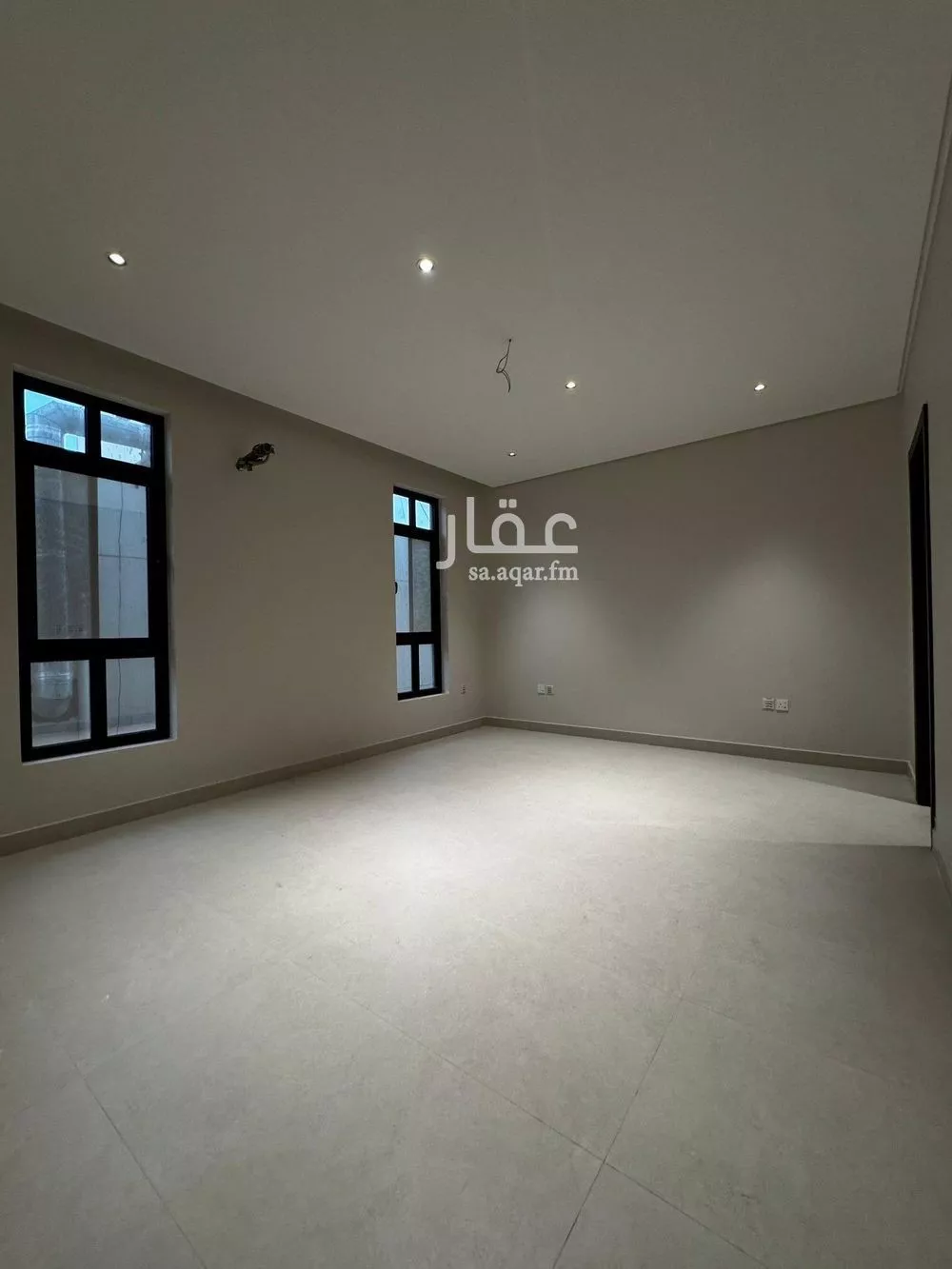 5 bedroom apartment in Al Safa 9