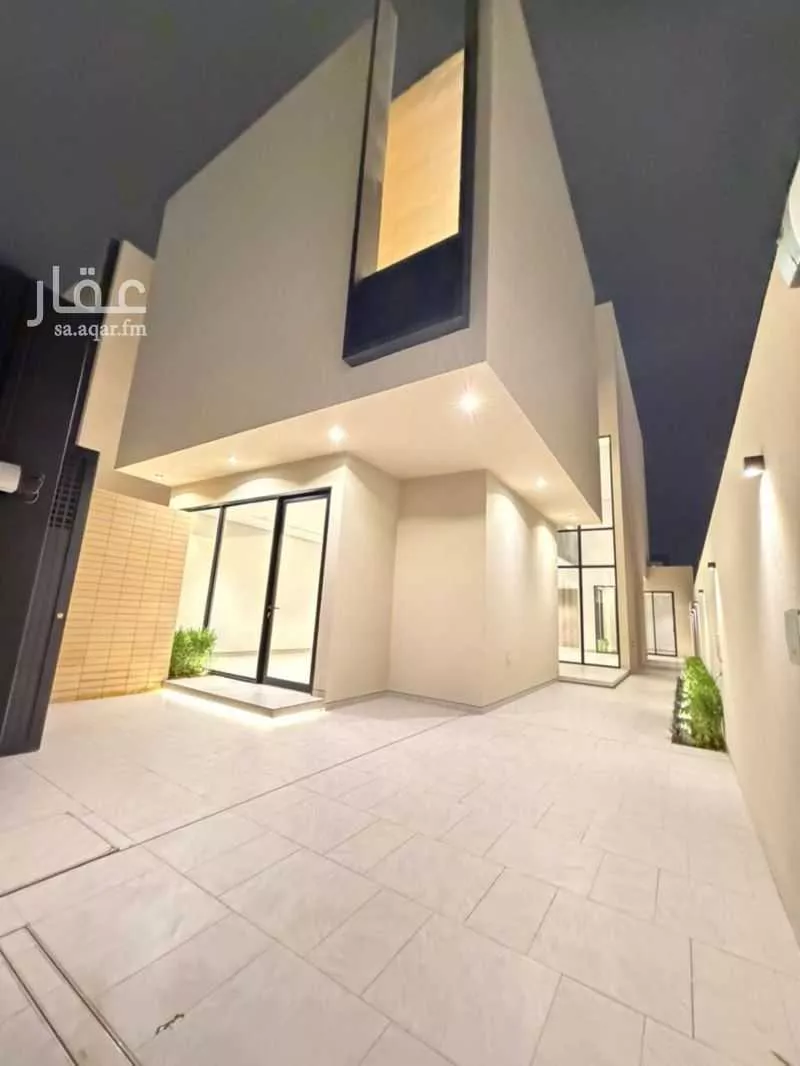 5 bedroom villa in Al Narjis 6