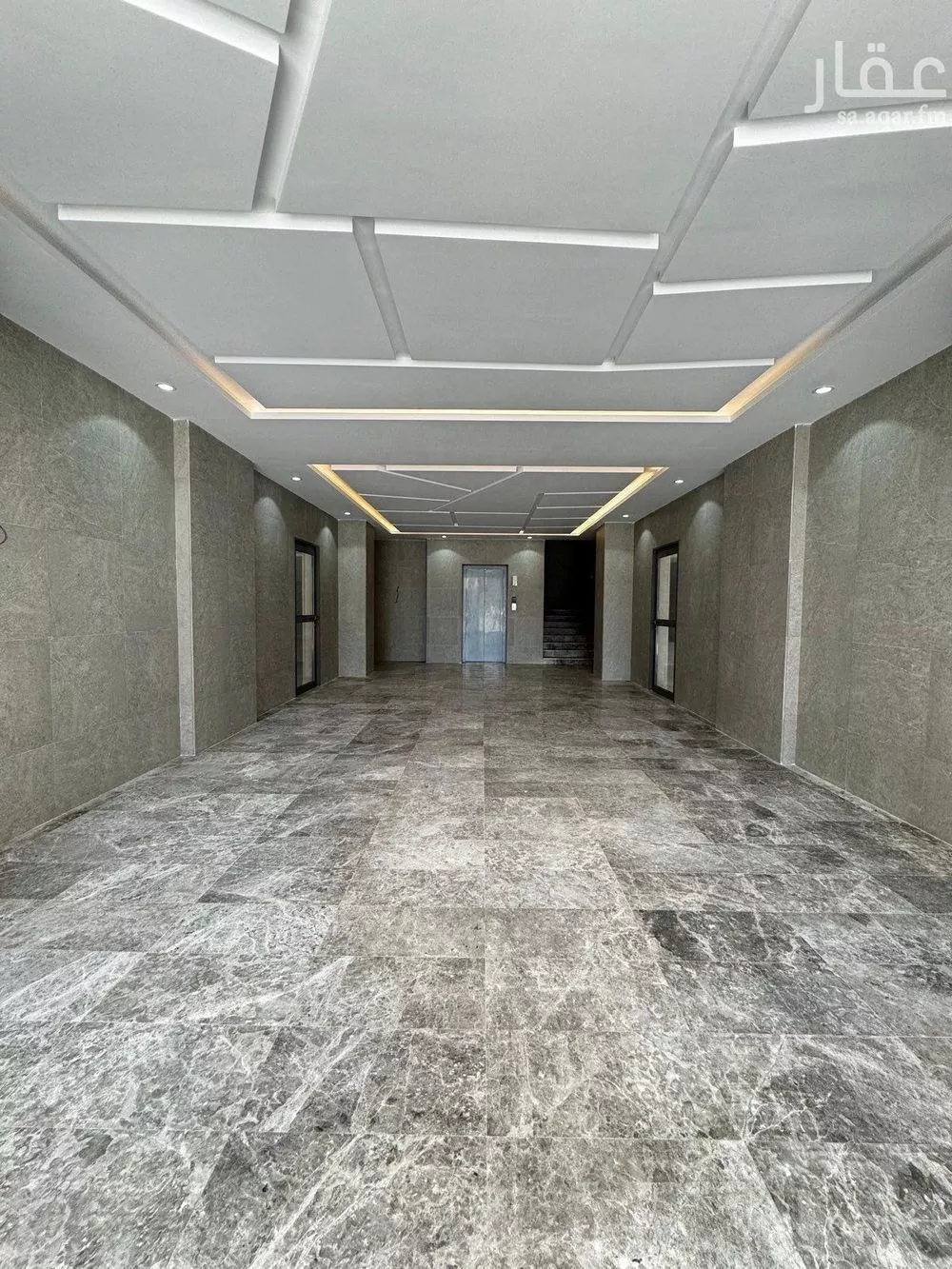 5 bedroom apartment in Al Nuzhah 9