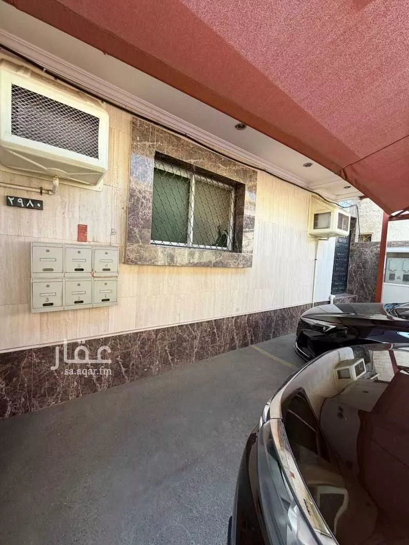 400 sqm building in Al Bawadi 7